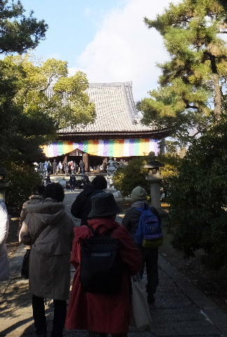仁王門から 国宝 本堂 画像