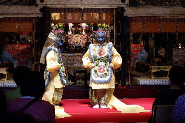 2024_0506５月５日お寺報恩講0081.JPG
